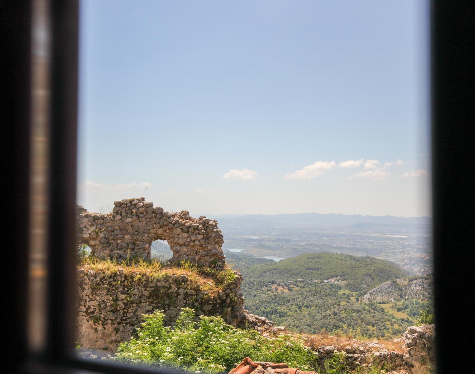 Hotel The House Of Dollma , Inside Kruja Castle Extérieur photo