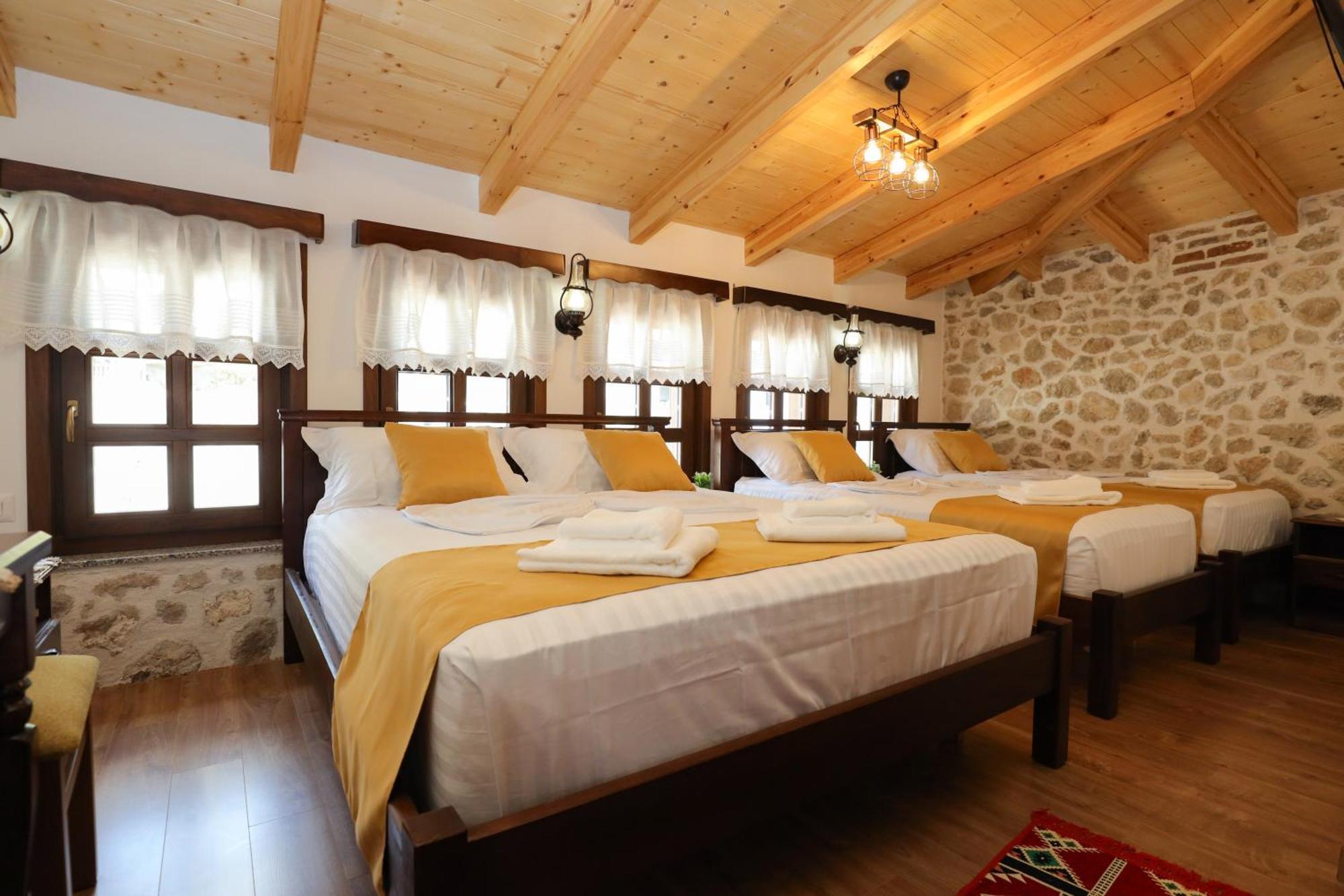 Hotel The House Of Dollma , Inside Kruja Castle Chambre photo