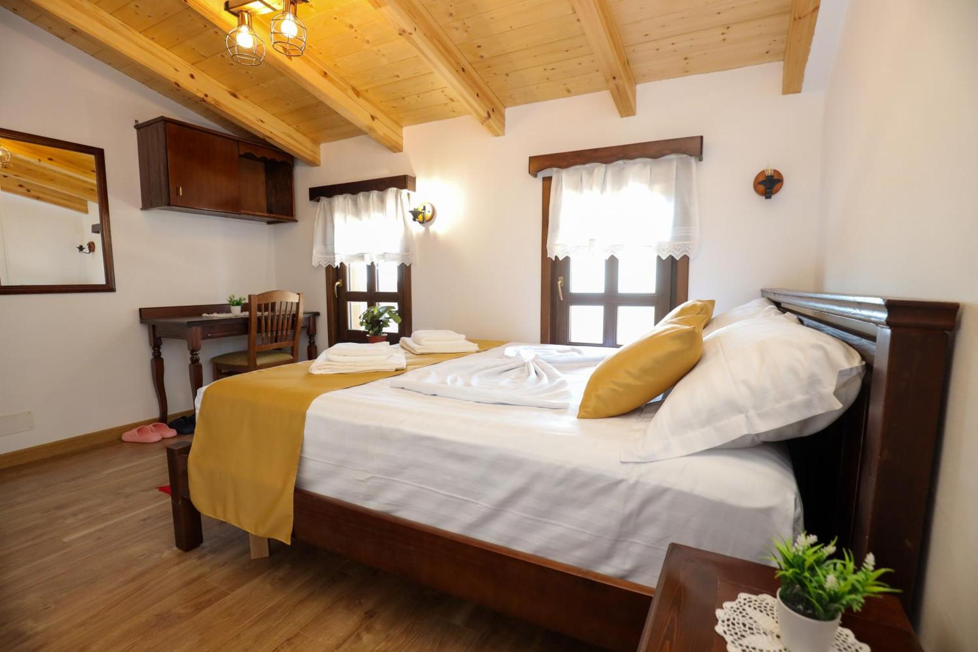 Hotel The House Of Dollma , Inside Kruja Castle Chambre photo